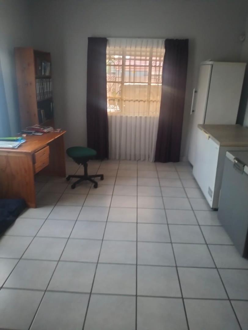13 Bedroom Property for Sale in Bloemhof North West